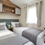 [INT]-2021-Willerby-Brookwood-twin-bedroom_900x600